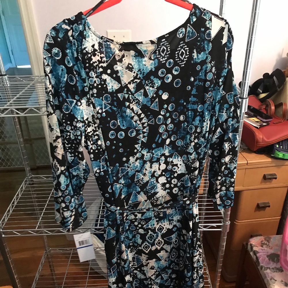 Nina Leonard Mid-calf 3/4 sleeve NWT